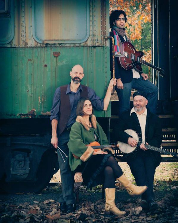 decorative image of 0126-RaniArbo-daisy-mayhem-4 , Rani Arbo & daisy mayhem at Pensacola State College Jan. 28 2017-02-03 12:04:06