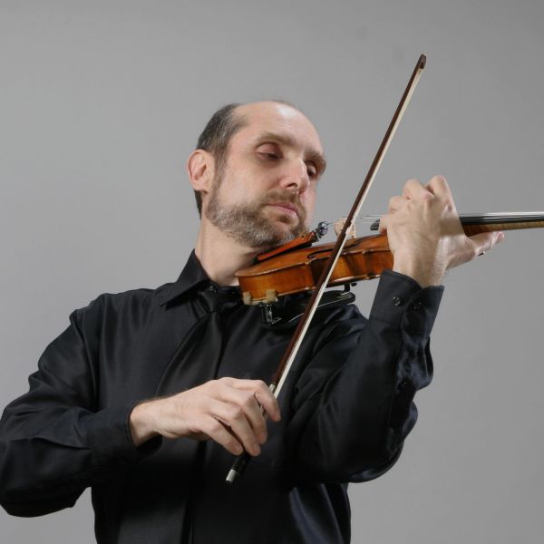 decorative image of 0126-Runge-strings-Leonid-Yanovskiy-2 , Runge Strings Orchestra Performs Free Concert at PSC Feb. 2 2017-02-03 11:54:16