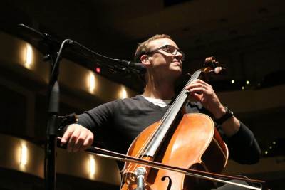 Ben Sollee_cellist sm decorative image of Ben-Sollee_cellist-sm-e1501771860577 , Unconventional cellist Ben Sollee brings genre-bending concert to PSC Aug. 26 2017-08-03 09:50:30