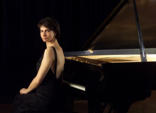 decorative image of Marina-Lomazov_pianist , PSC Kamerman Piano Series presents  Marina Lomazov in concert Sept. 17 2017-09-07 11:57:09