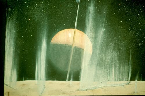 decorative image of Fame-at-Enceladus ,   2017-10-31 08:26:15