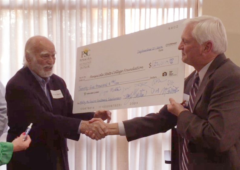 mcguiresigning3 decorative image of mcguiresigning3 , Auto Draft 2019-10-02 10:54:40