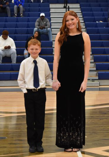 decorative image of Anna-Leigh-Spence-and-escort-scaled , 2024-02-20 12:58:37