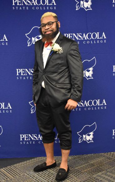 decorative image of Tyriq-Flowers-scaled , 2024-02-20 13:03:21