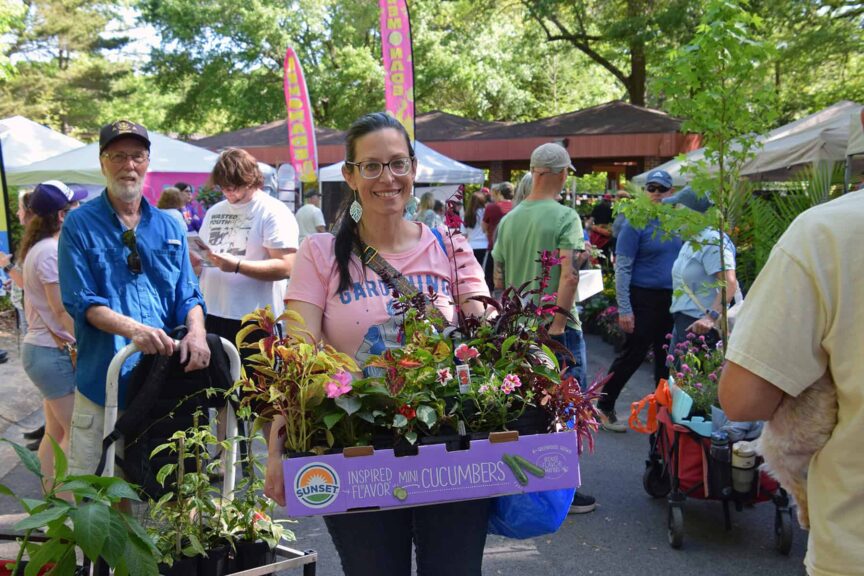 Decorative image of the Spring Festival of Flowers.