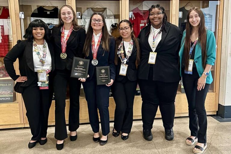 PSC HOSA member students.